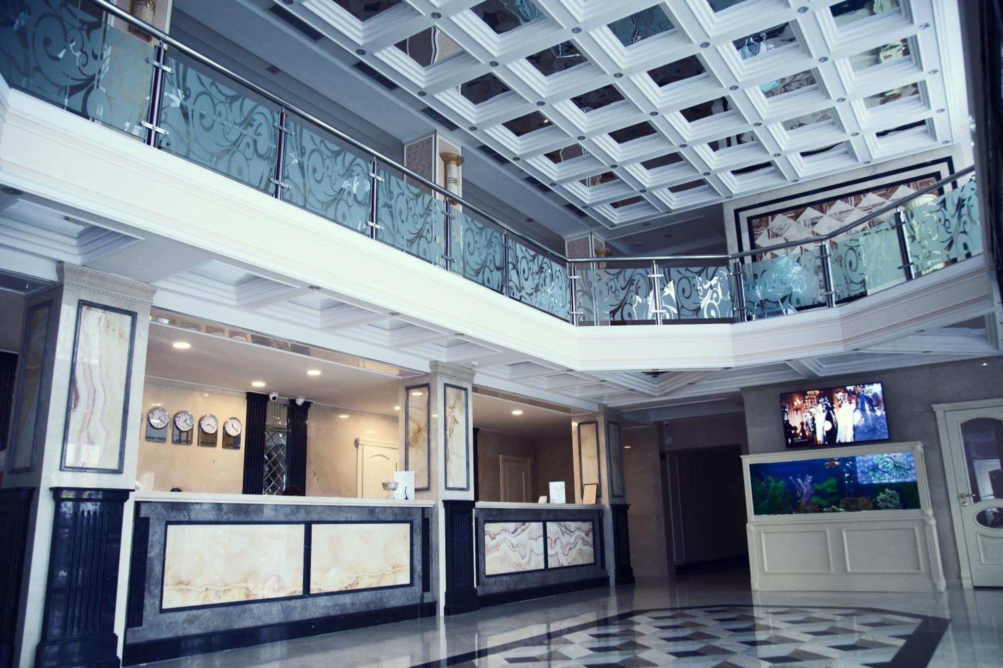 Salut Hotel Almaty Exterior photo