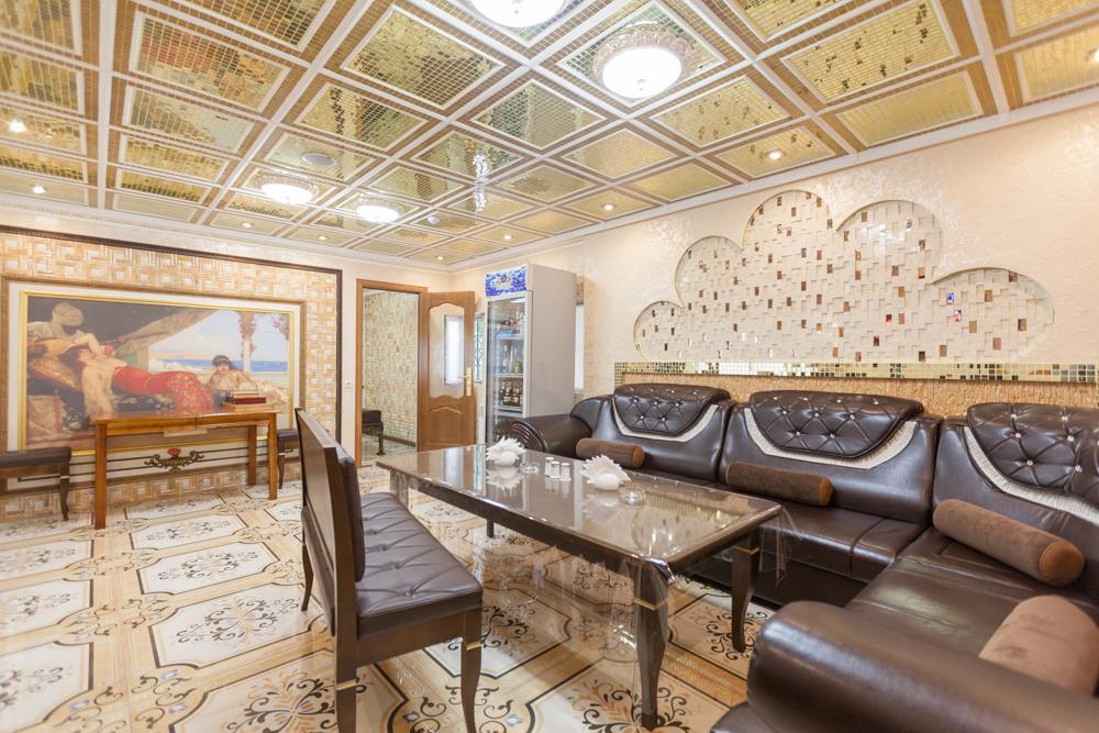 Salut Hotel Almaty Exterior photo